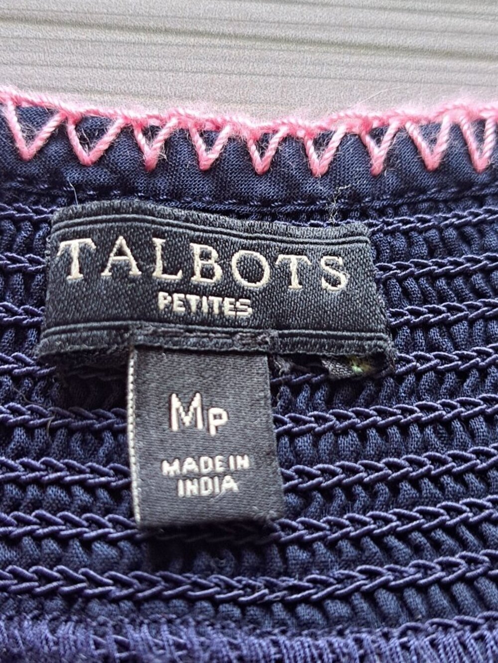 Talbots Petites Navy Heavily Embroidered Floral Blouse M/P Cotton Short Sleeve - Picture 5 of 10